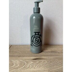 Pure Romance Tobacco & Citron Nourishing Body Lotion